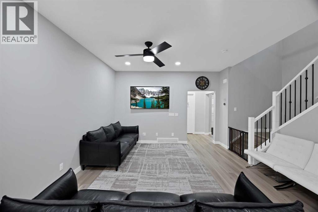 113 Corner Glen Way NE, photo 9 of 46
