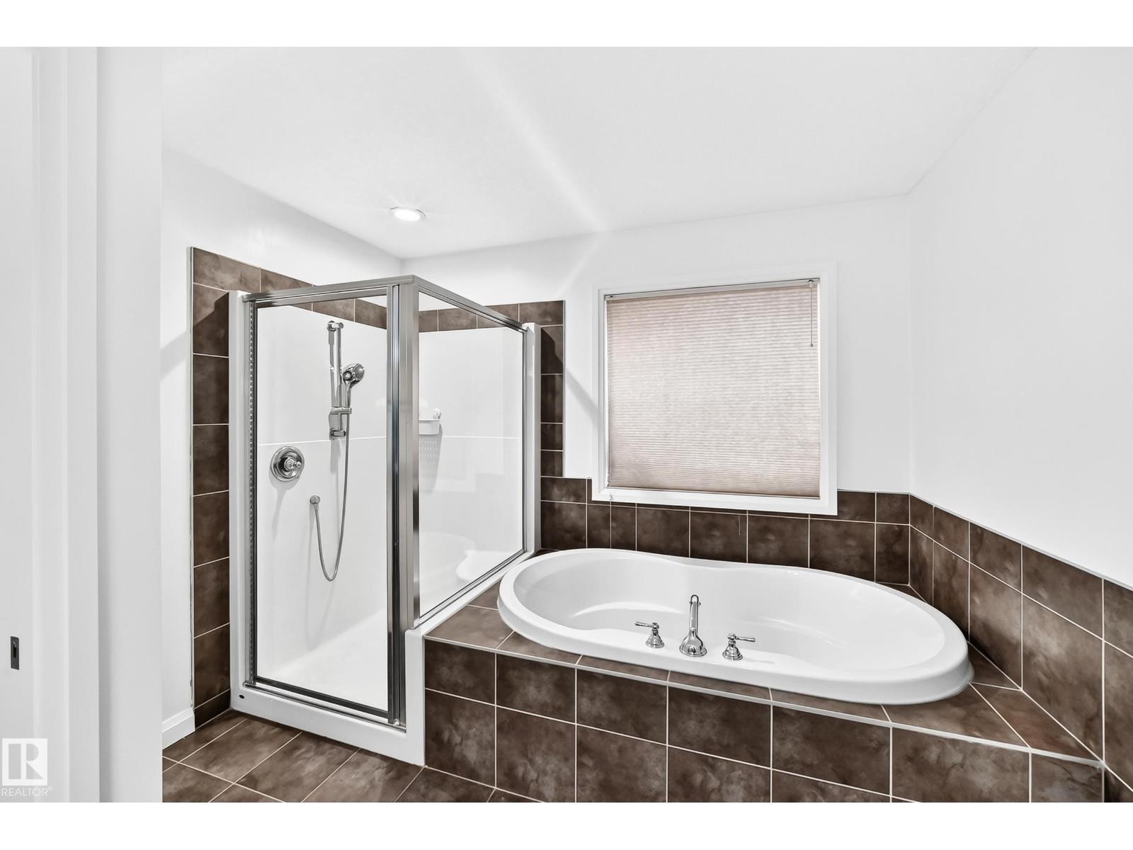 Property photograph 39 for MLS E4514805