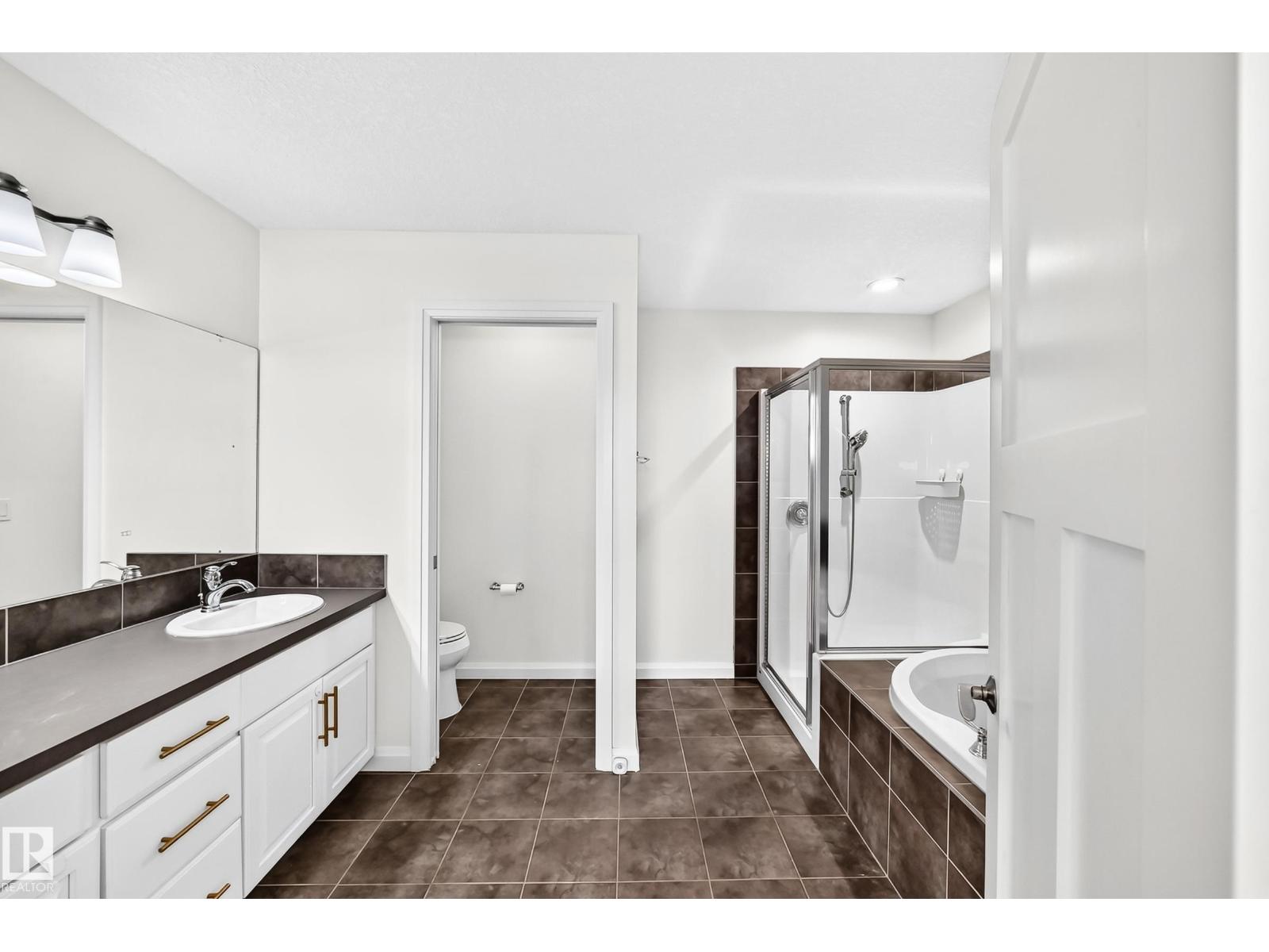 Property photograph 37 for MLS E4514805