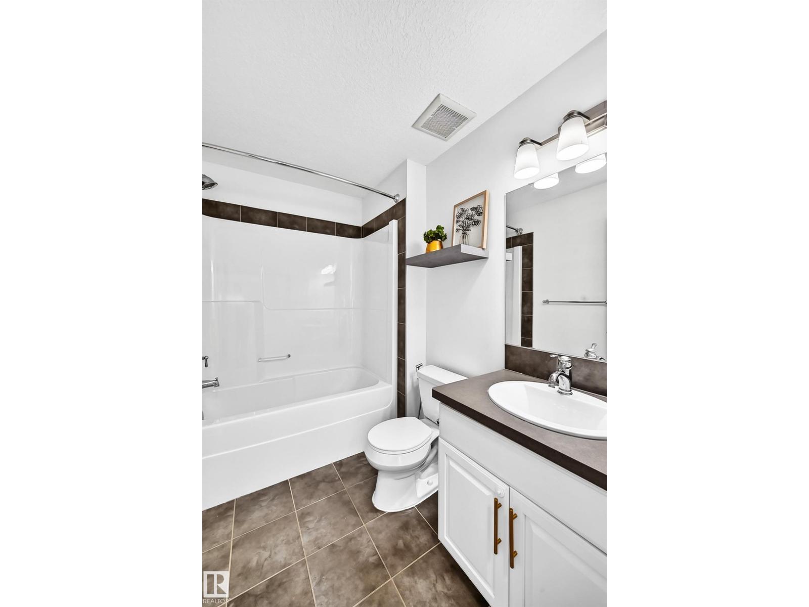 Property photograph 46 for MLS E4514805
