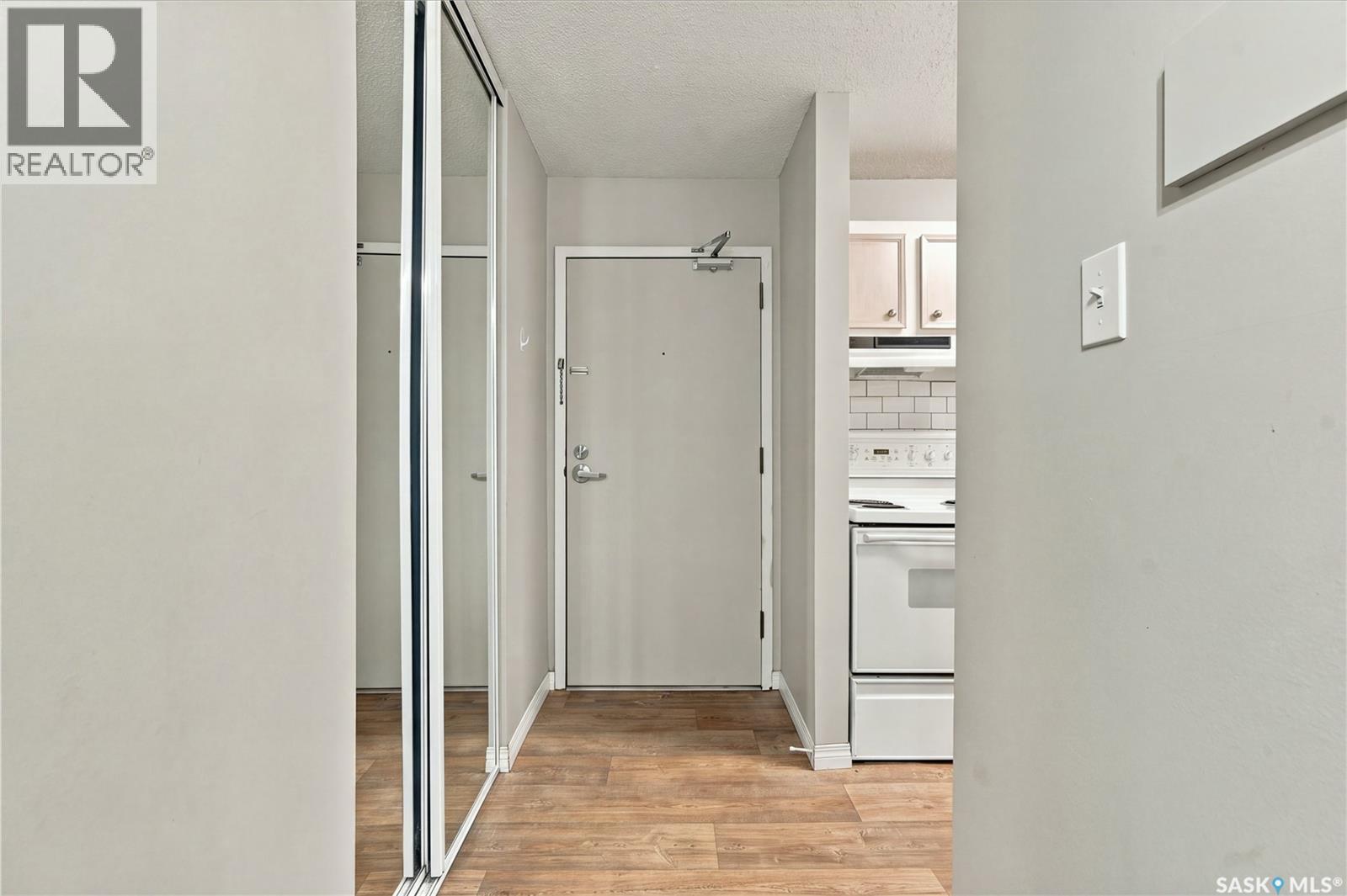 202B 4040 8th STREET E, Saskatoon — photo 3