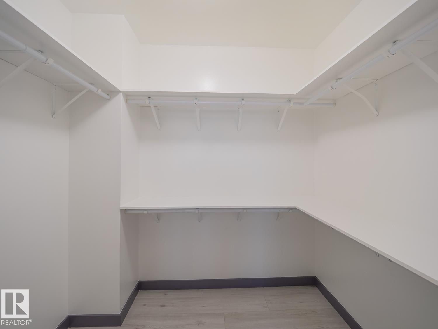 Property photograph 14 for MLS E4514807