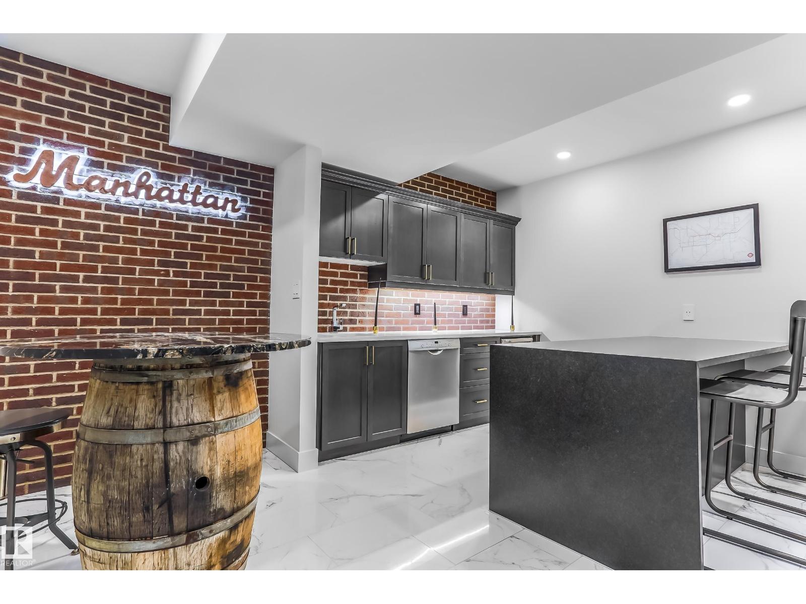 Property photograph 31 for MLS E4514804