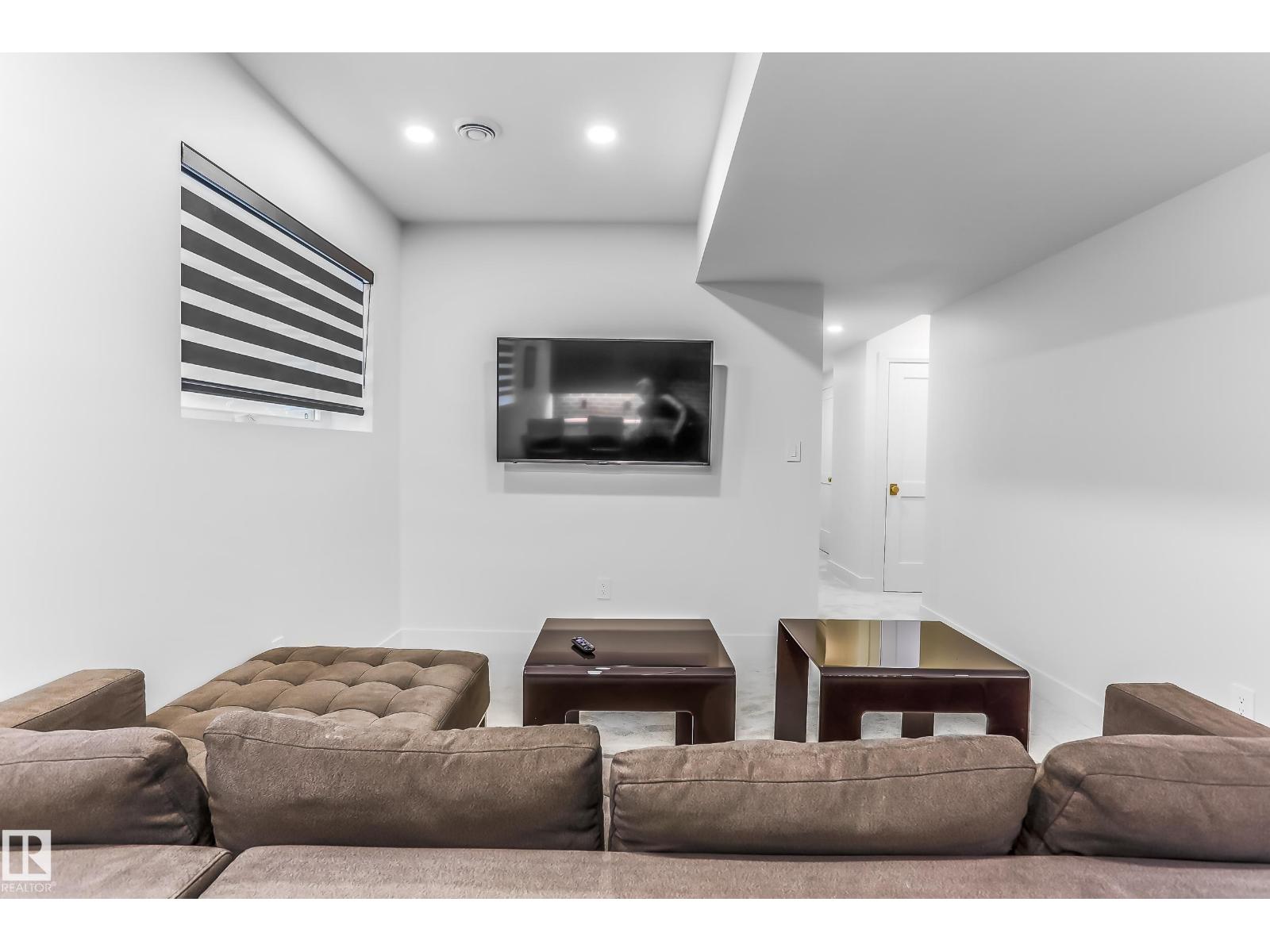 Property photograph 34 for MLS E4514804