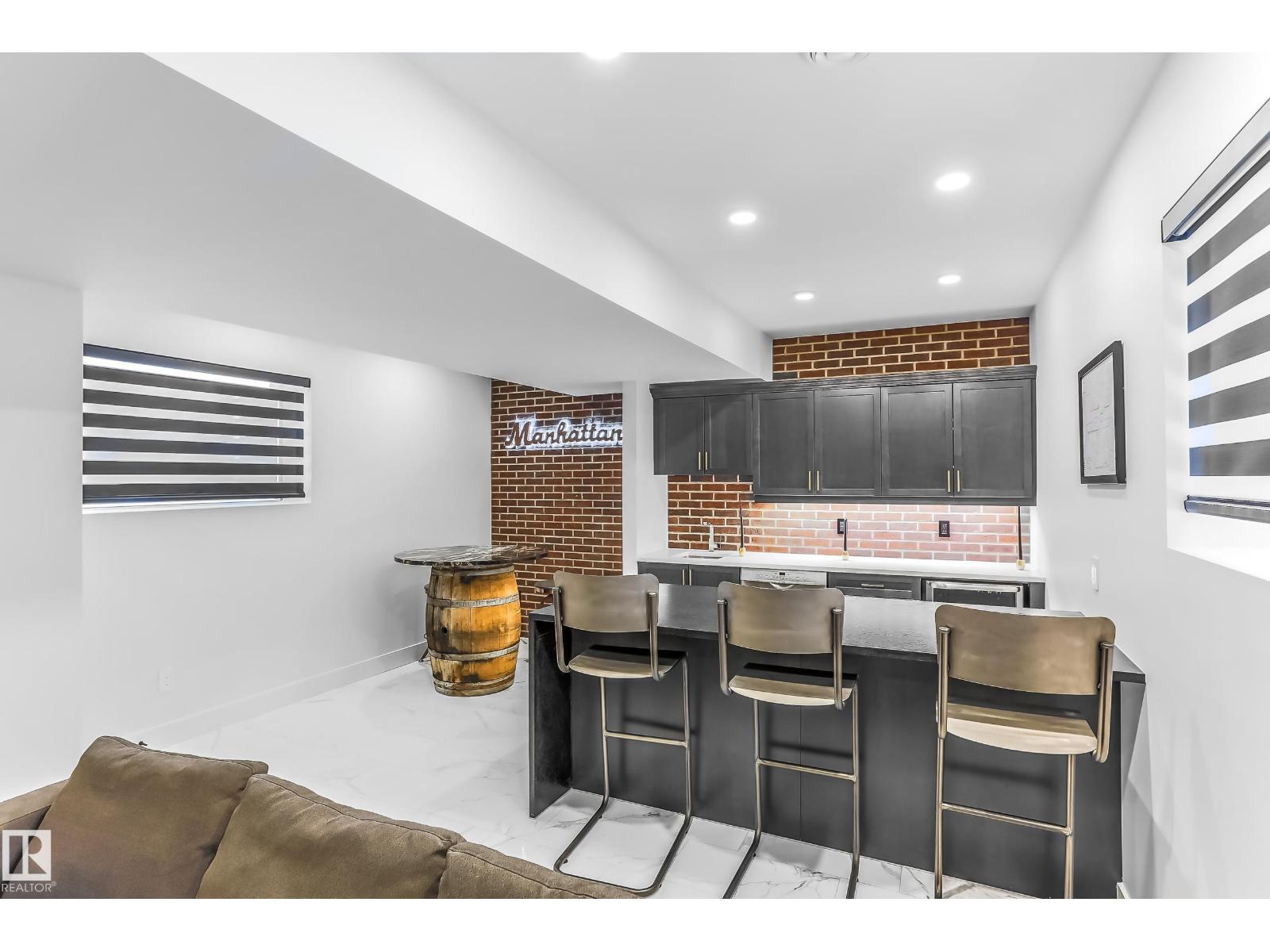 Property photograph 32 for MLS E4514804