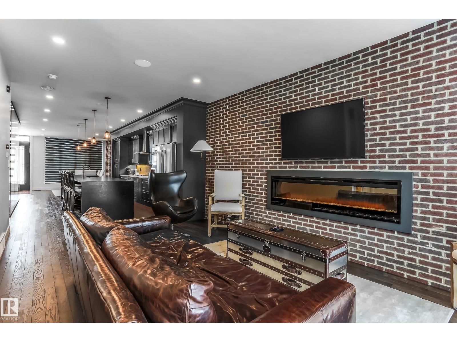 Property photograph 13 for MLS E4514804