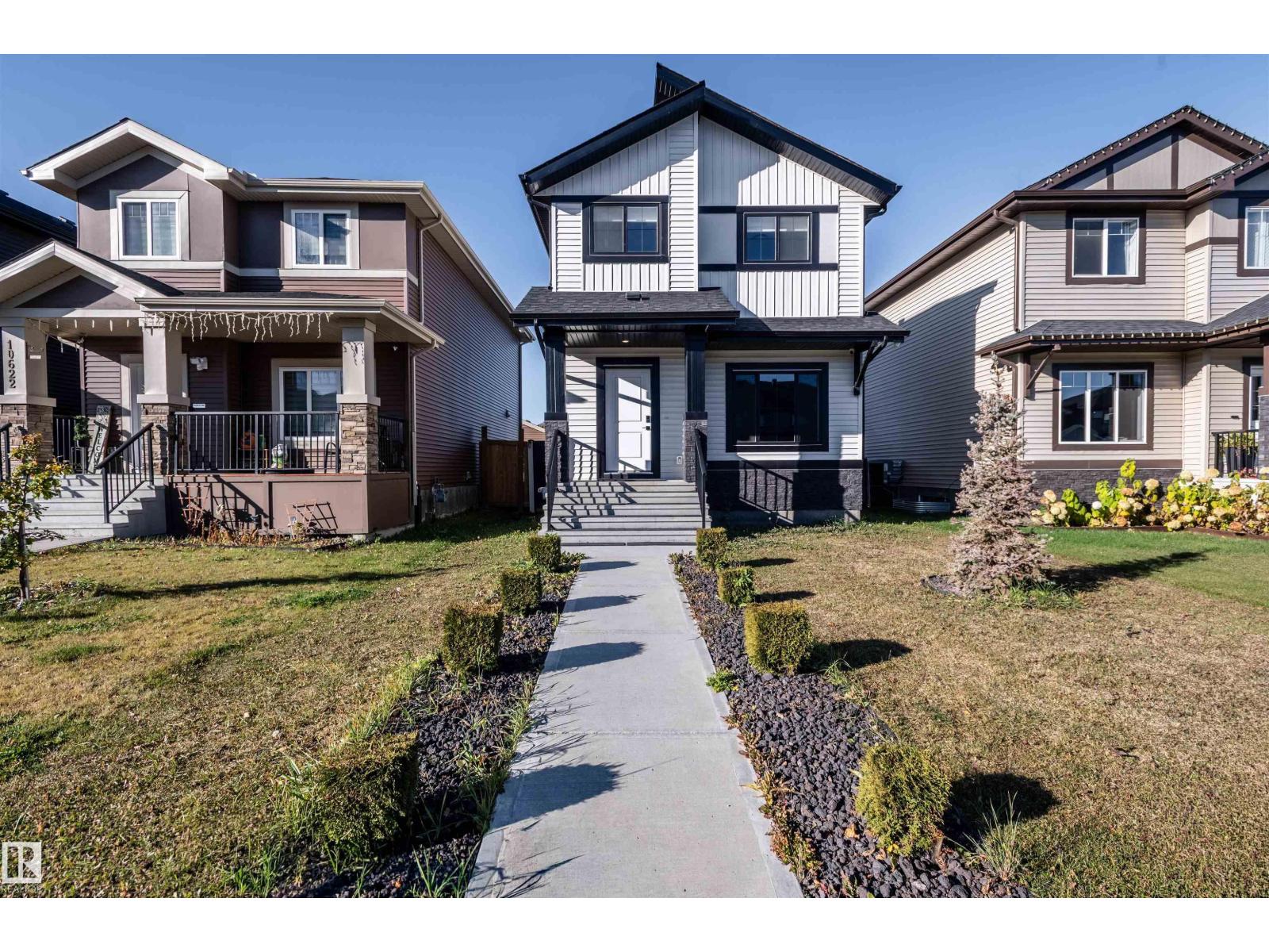 10624 98 ST, Morinville