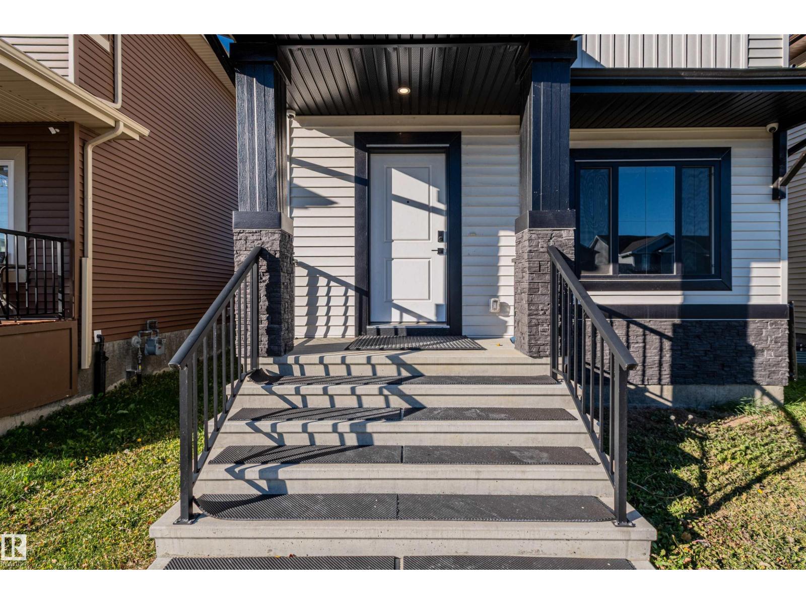 10624 98 ST, Morinville — photo 5