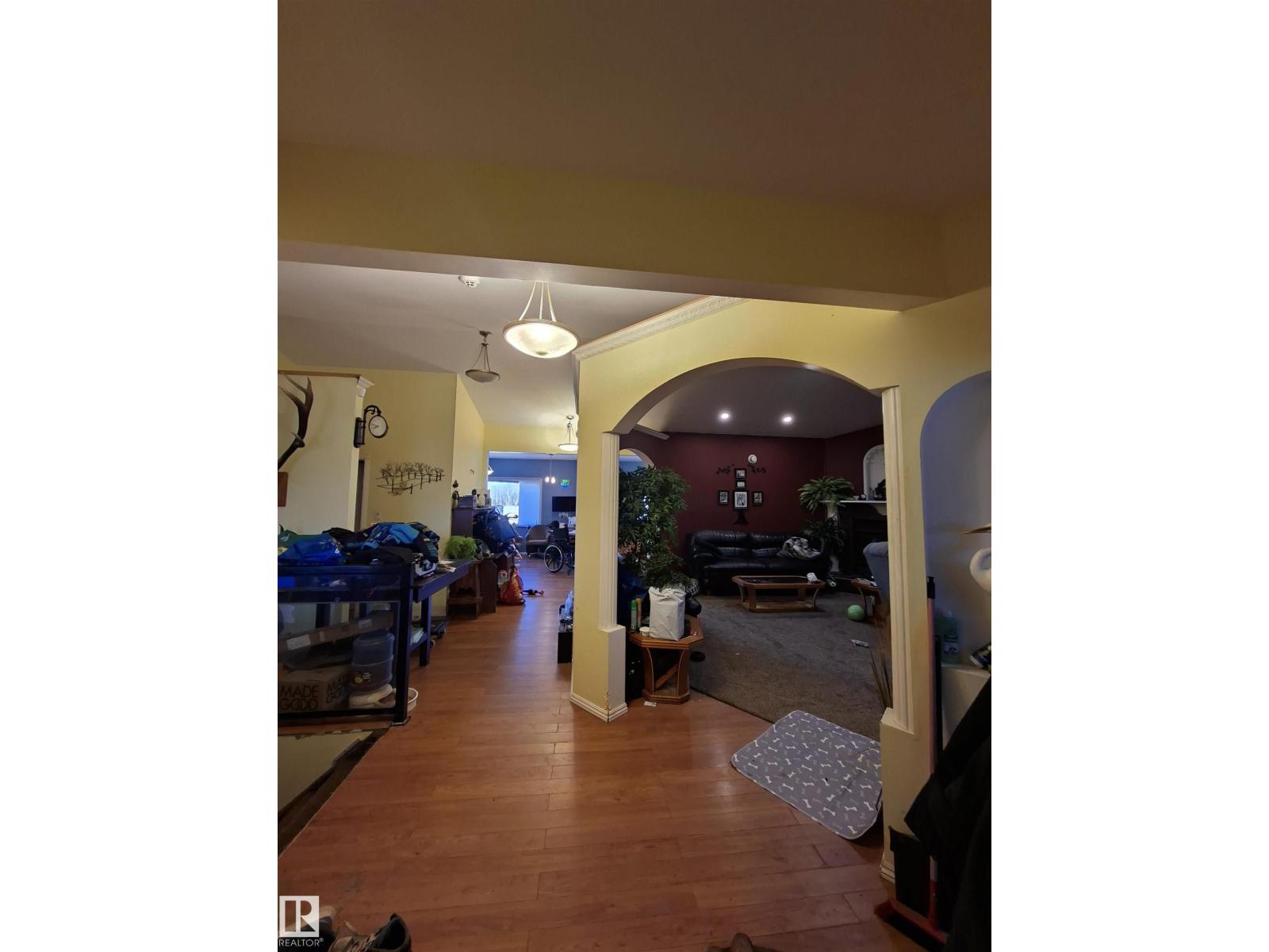 Property photograph 2 for MLS E4514637