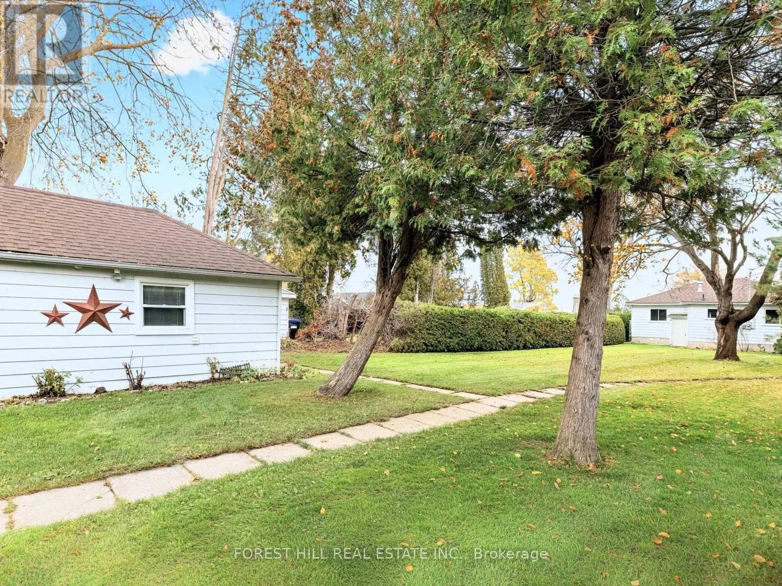 989 Little Cedar Avenue, Innisfil photo 8