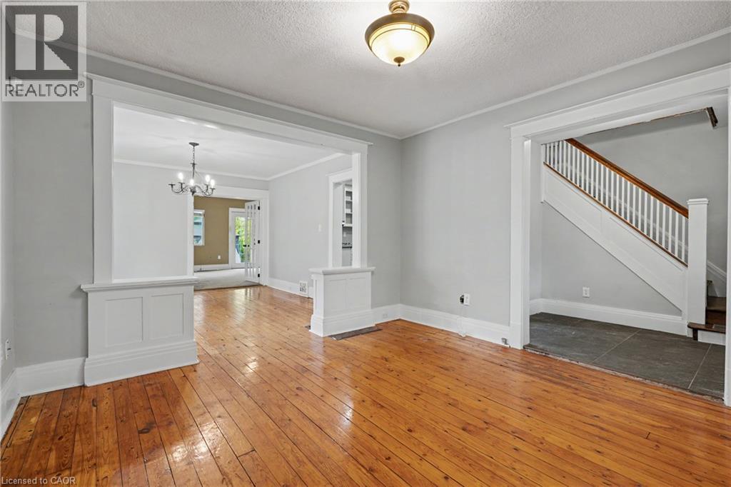 125 E DUFFERIN Street E, St. Catharines — photo 9