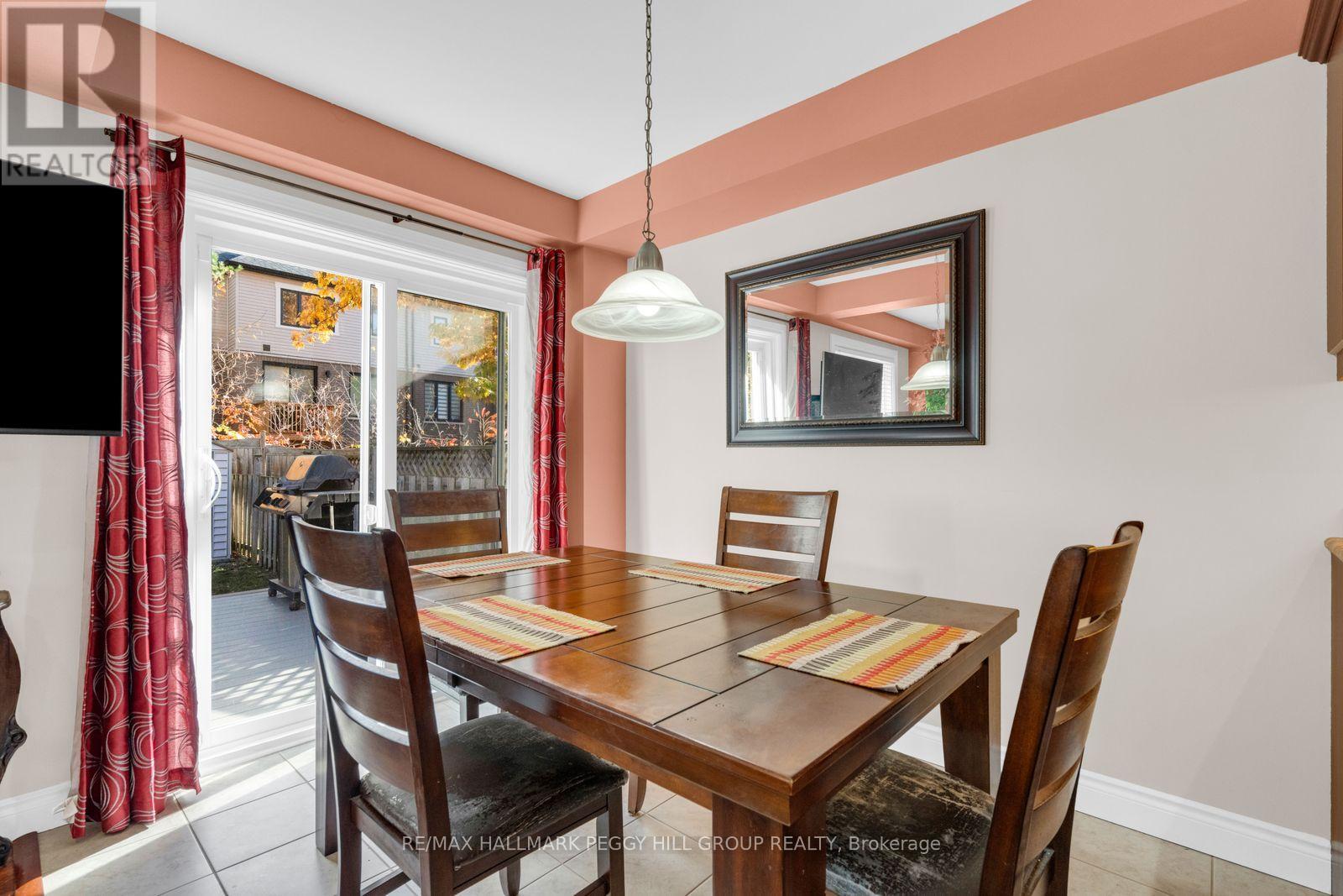 79 WINCHESTER TERRACE, Barrie — photo 4