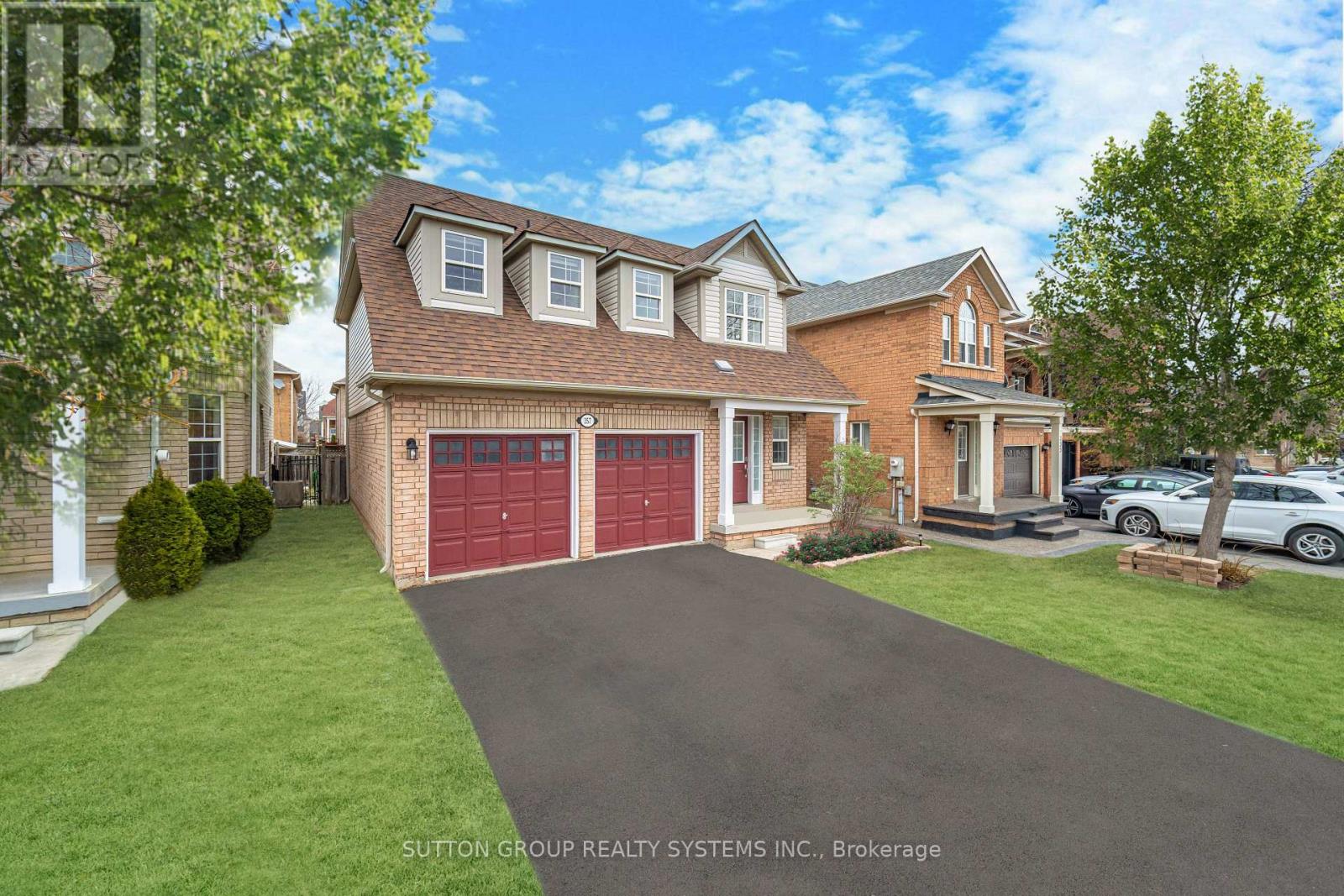 357 EDENBROOK HILL DRIVE, Brampton (Fletcher's Meadow) — photo 2