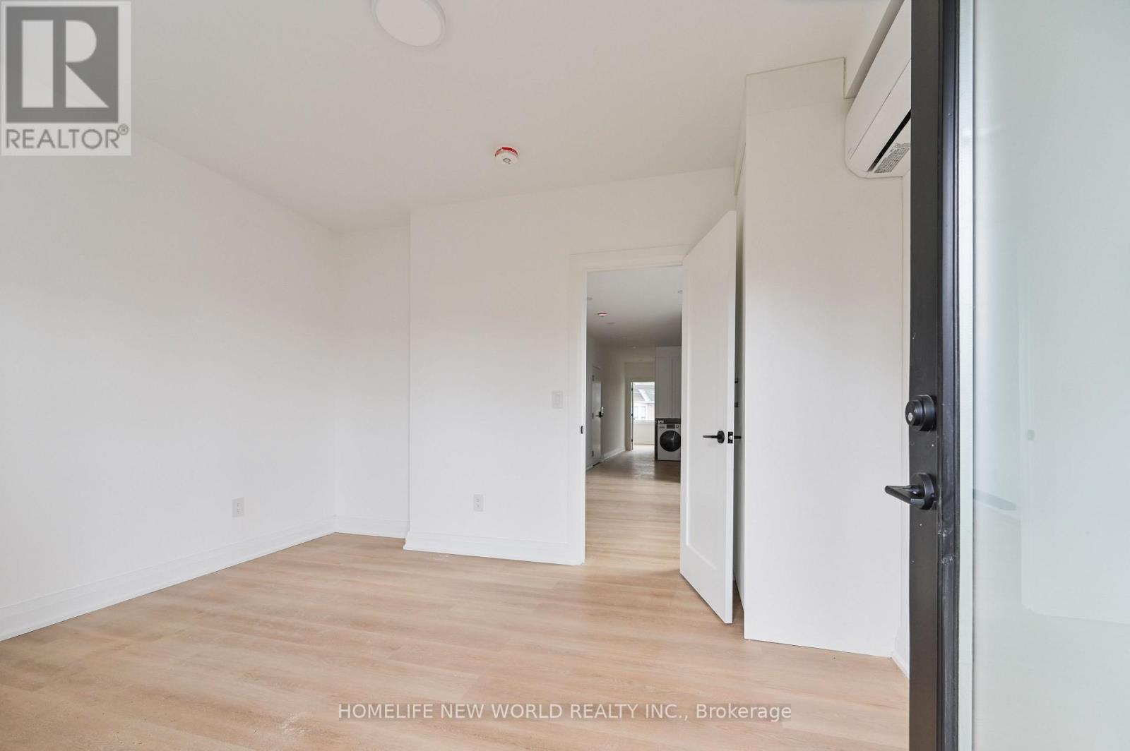201 - 228 EMERSON AVENUE, Toronto (Dovercourt-Wallace Emerson-Junction) — photo 3