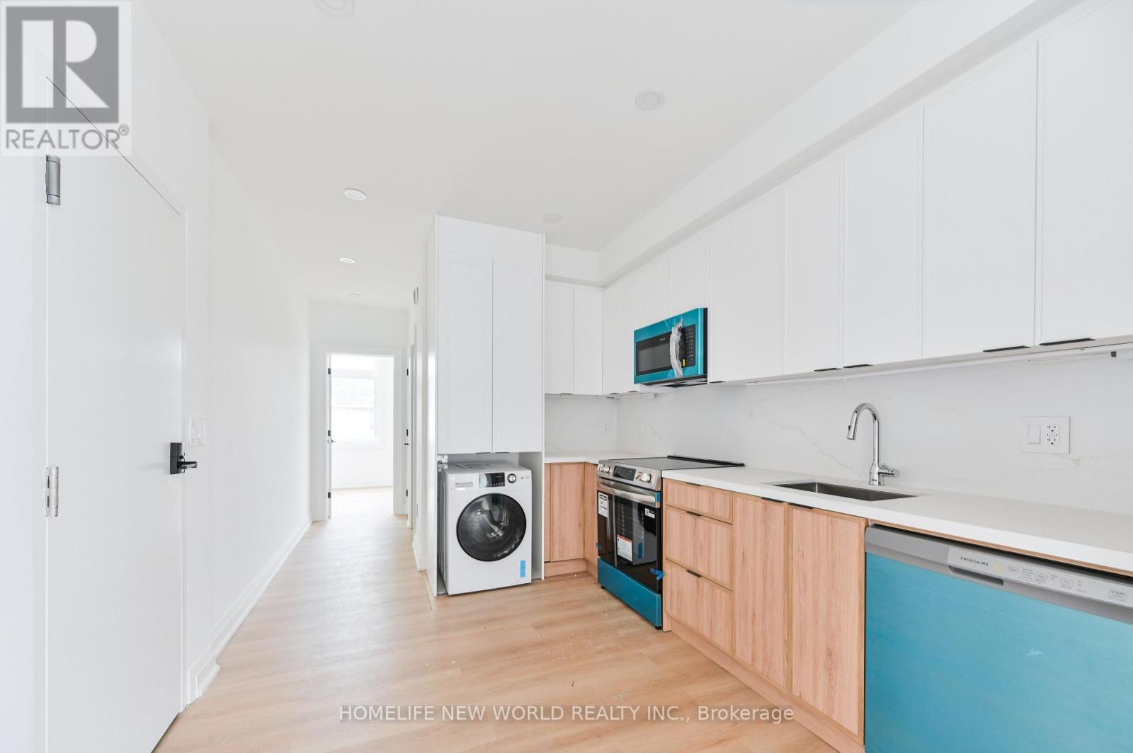 201 - 228 EMERSON AVENUE, Toronto (Dovercourt-Wallace Emerson-Junction) — photo 6