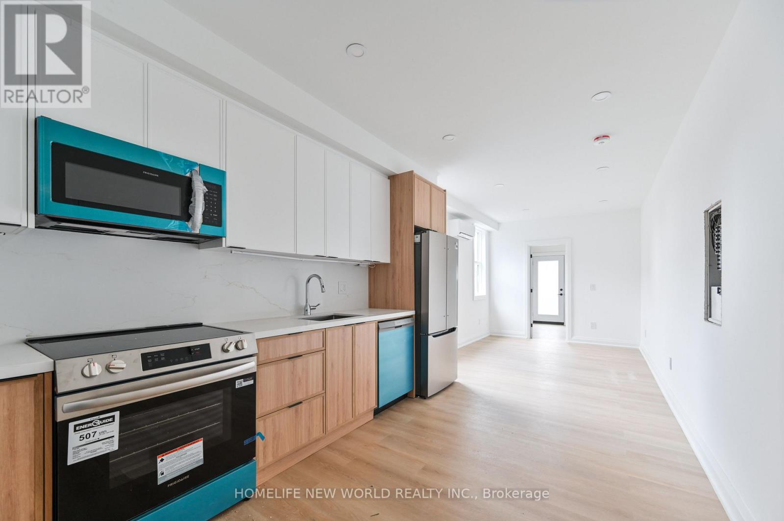 201 - 228 EMERSON AVENUE, Toronto (Dovercourt-Wallace Emerson-Junction) — photo 8
