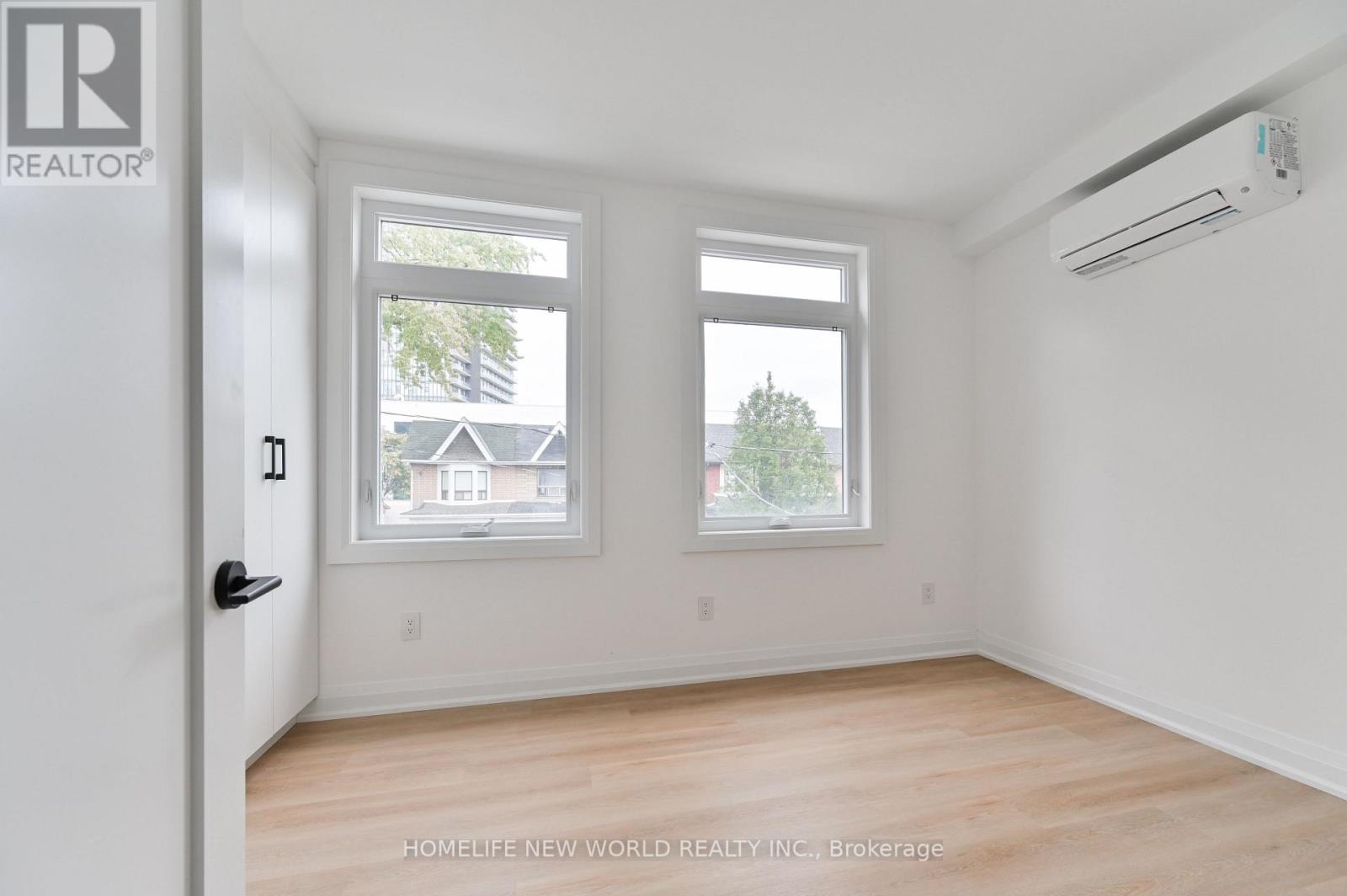 201 - 228 EMERSON AVENUE, Toronto (Dovercourt-Wallace Emerson-Junction) — photo 9