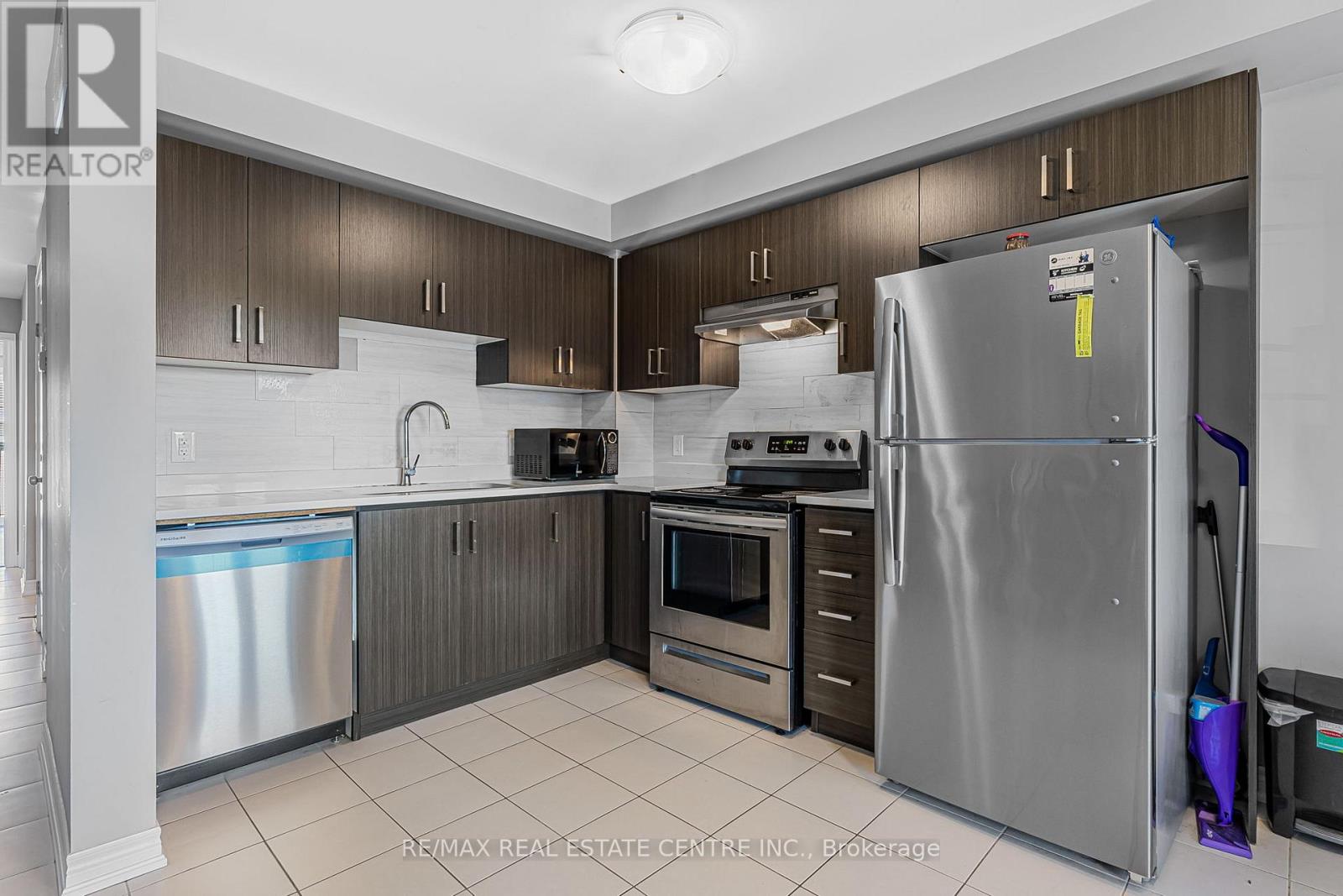 1 ROOM LOWER LEVEL - 18 KING STREET, Thorold (Thorold Downtown) — photo 5
