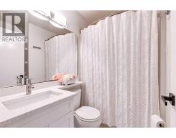 41 Strathlea Court SW, Calgary — photo 31