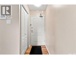 207E 1121 McKercher DRIVE, Saskatoon — photo 3