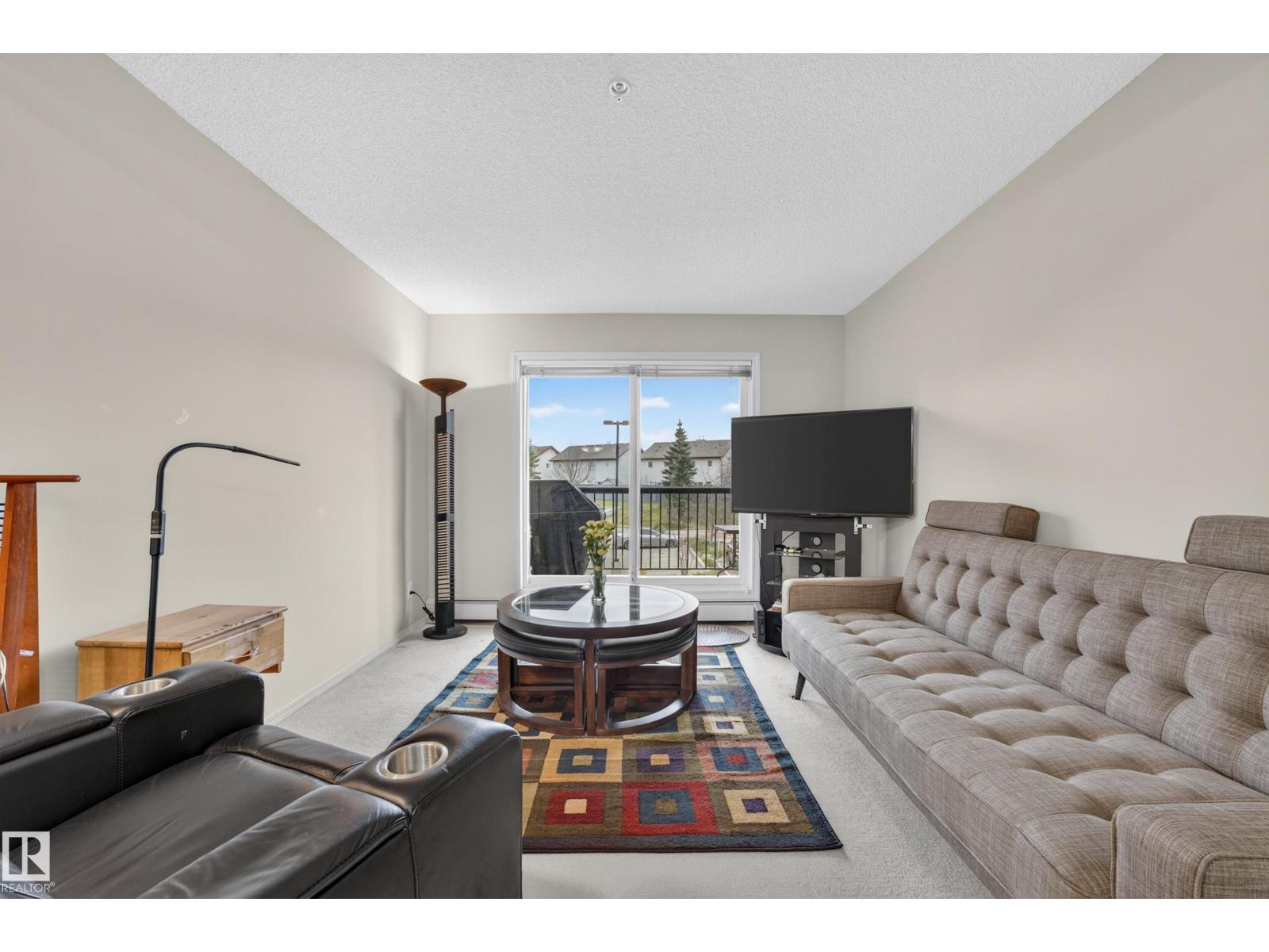 Property photograph 13 for MLS E4514815