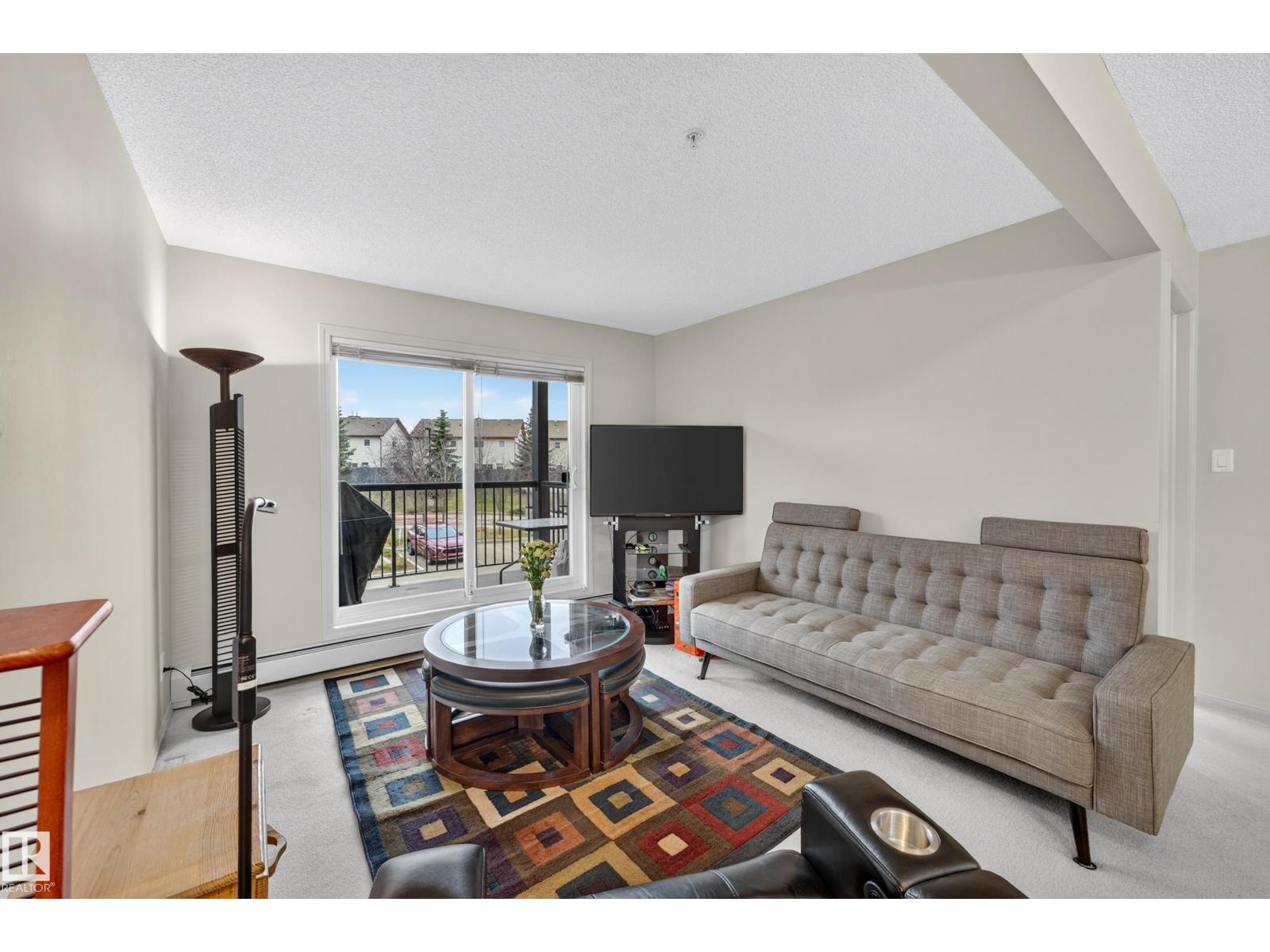 Property photograph 14 for MLS E4514815