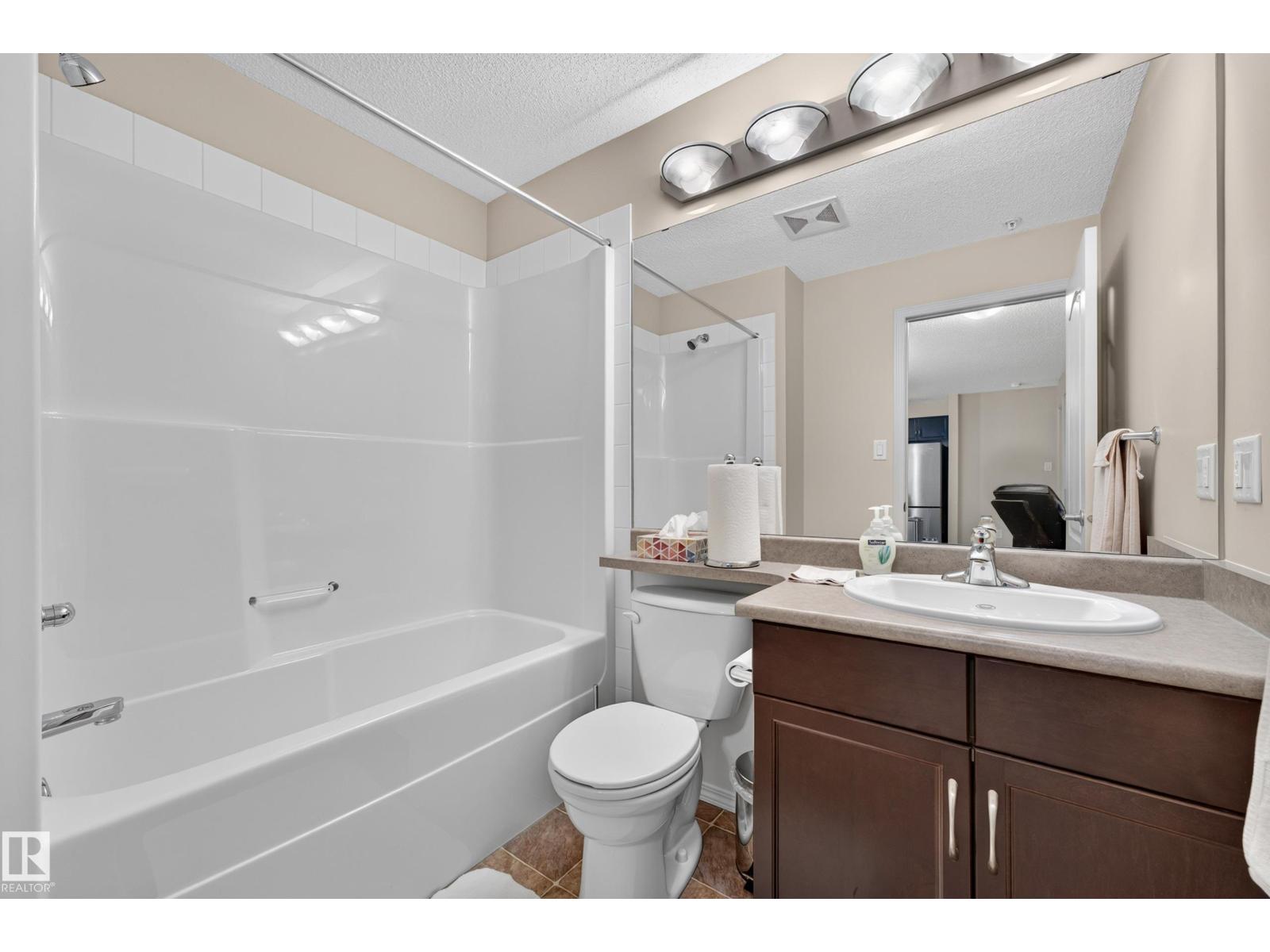 Property photograph 17 for MLS E4514815