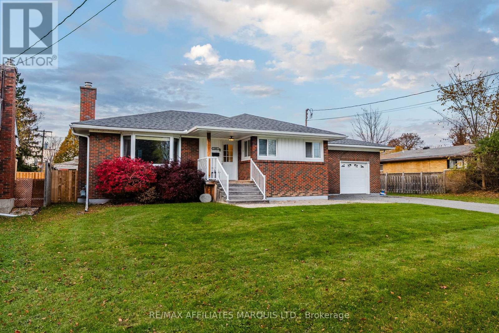 1307 PRINCESS STREET, Cornwall — photo 2