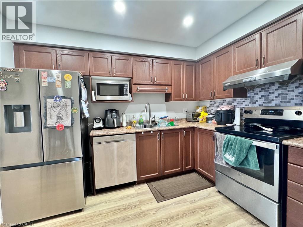 1371 COUNTRYSTONE Drive, Kitchener — photo 10