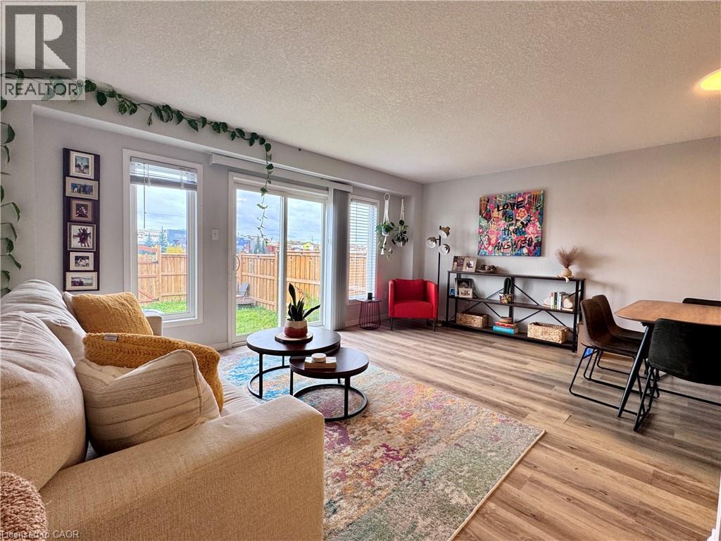1371 COUNTRYSTONE Drive, Kitchener — photo 6