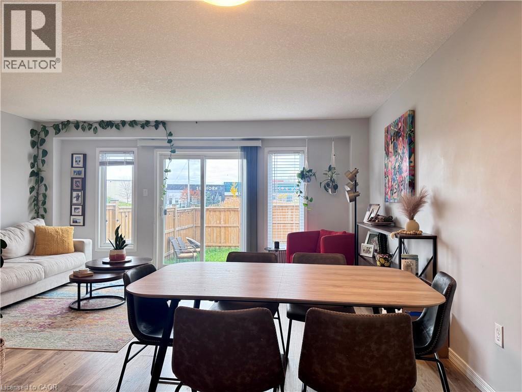 1371 COUNTRYSTONE Drive, Kitchener — photo 4