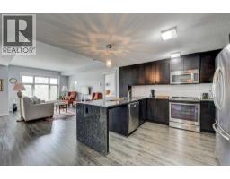 213, 45 Aspenmont Heights SW, Calgary — photo 3