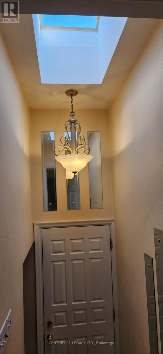 Photo of 27 Par Avenue
