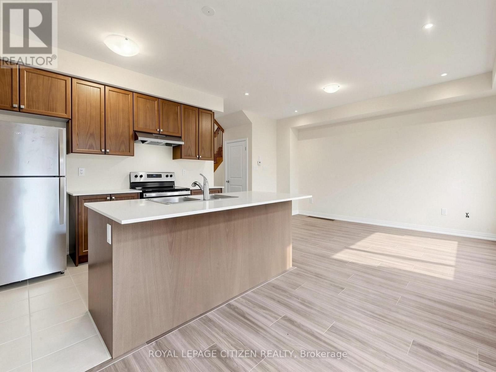 66 WAKELY CRESCENT, Clarington (Courtice) — photo 12