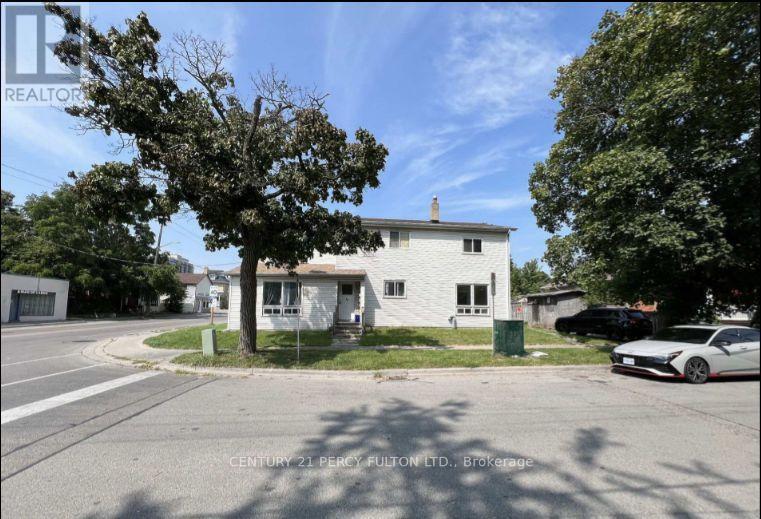 86 BROCK STREET E, Oshawa (O'Neill) — photo 2