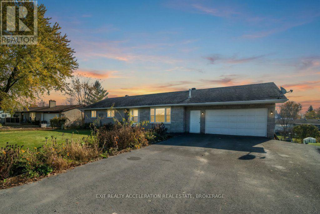654 COUNTY RD 1 E, Greater Napanee (Greater Napanee)