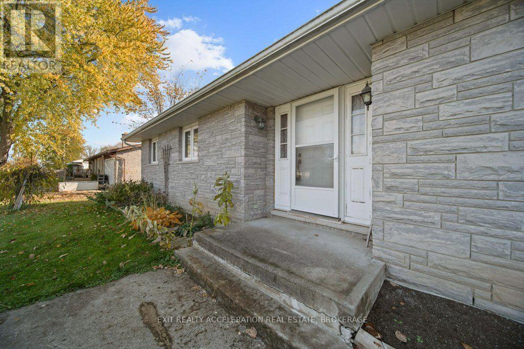 654 COUNTY RD 1 E, Greater Napanee (Greater Napanee) — photo 4
