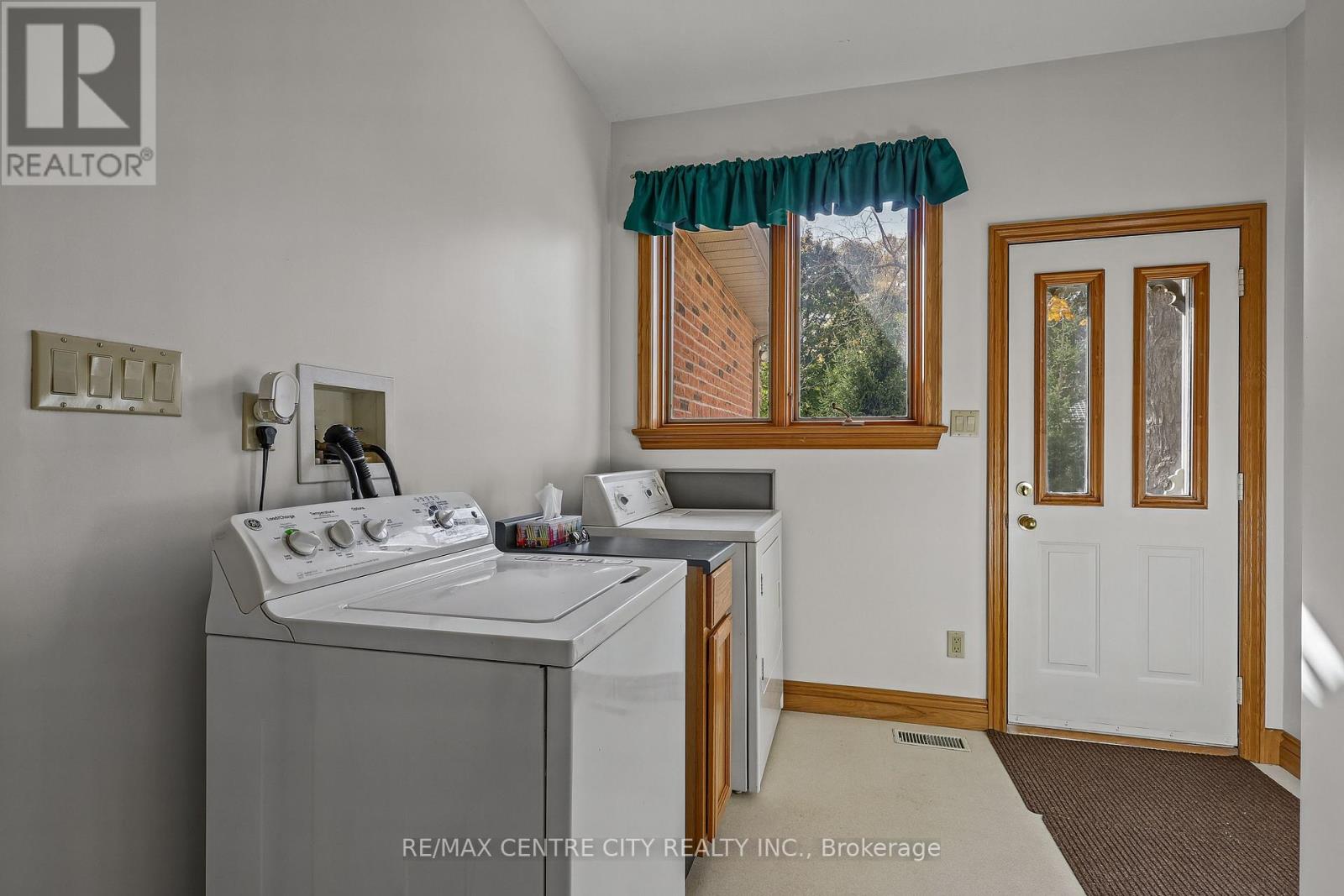 35920 TALBOT LINE, Southwold (Shedden) — photo 12