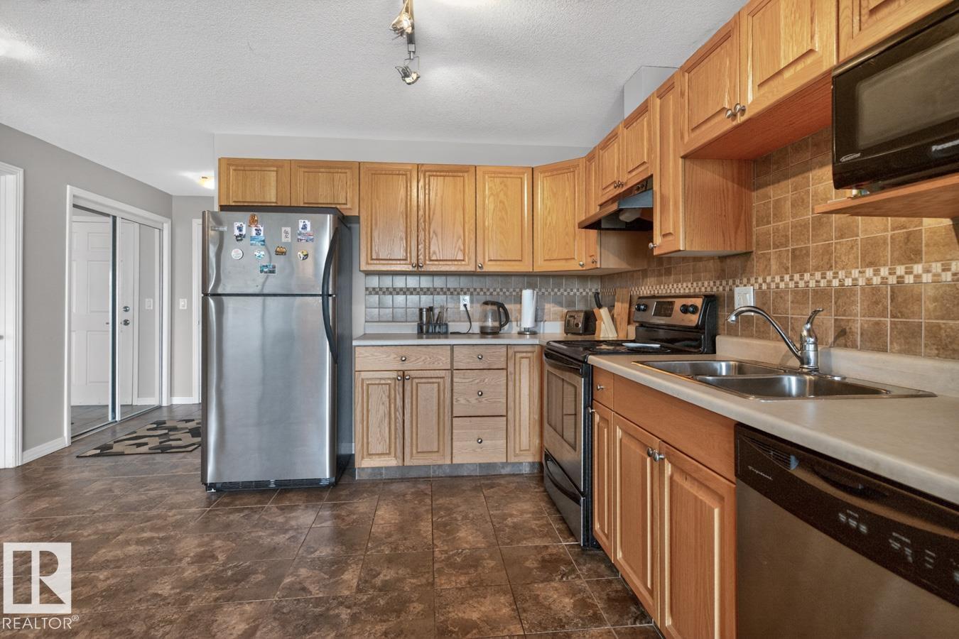 #320 5005 165 Avenue NW, photo 9