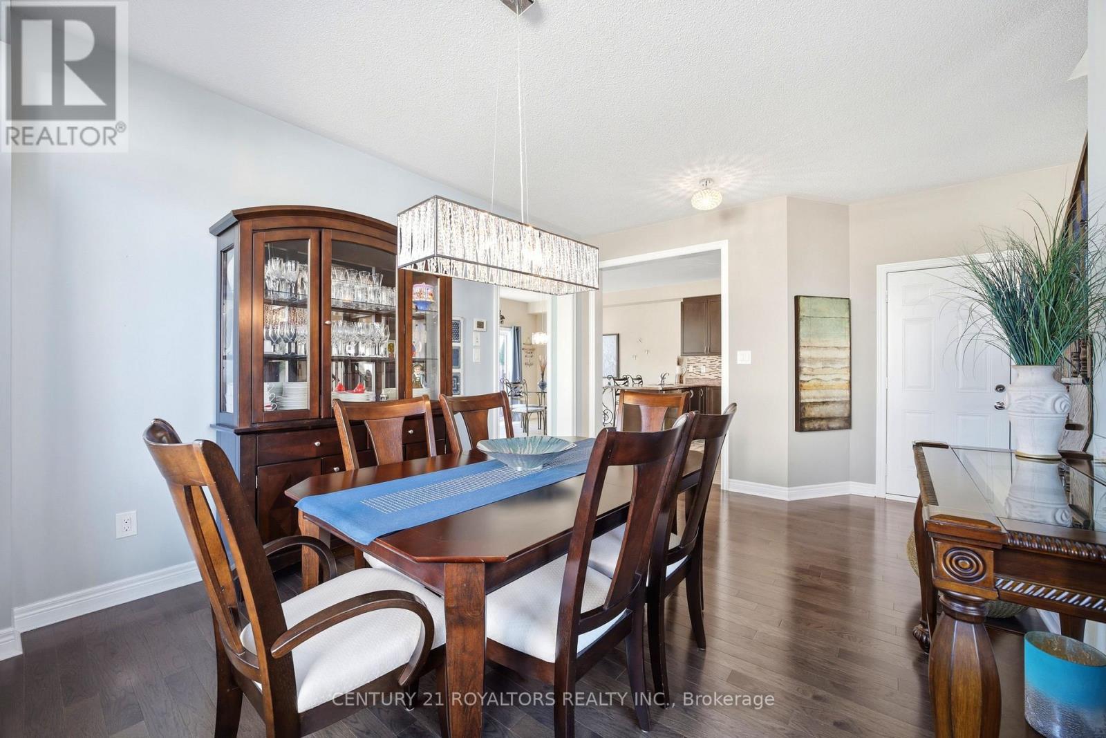 42 Pearcey Crescent, Barrie photo 16