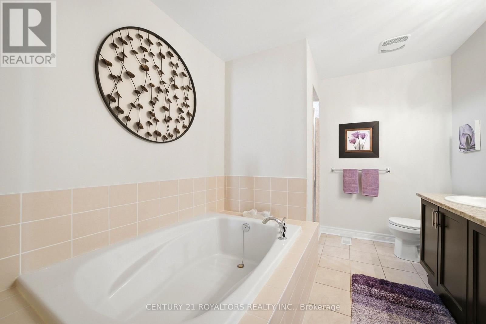 42 Pearcey Crescent, Barrie photo 23