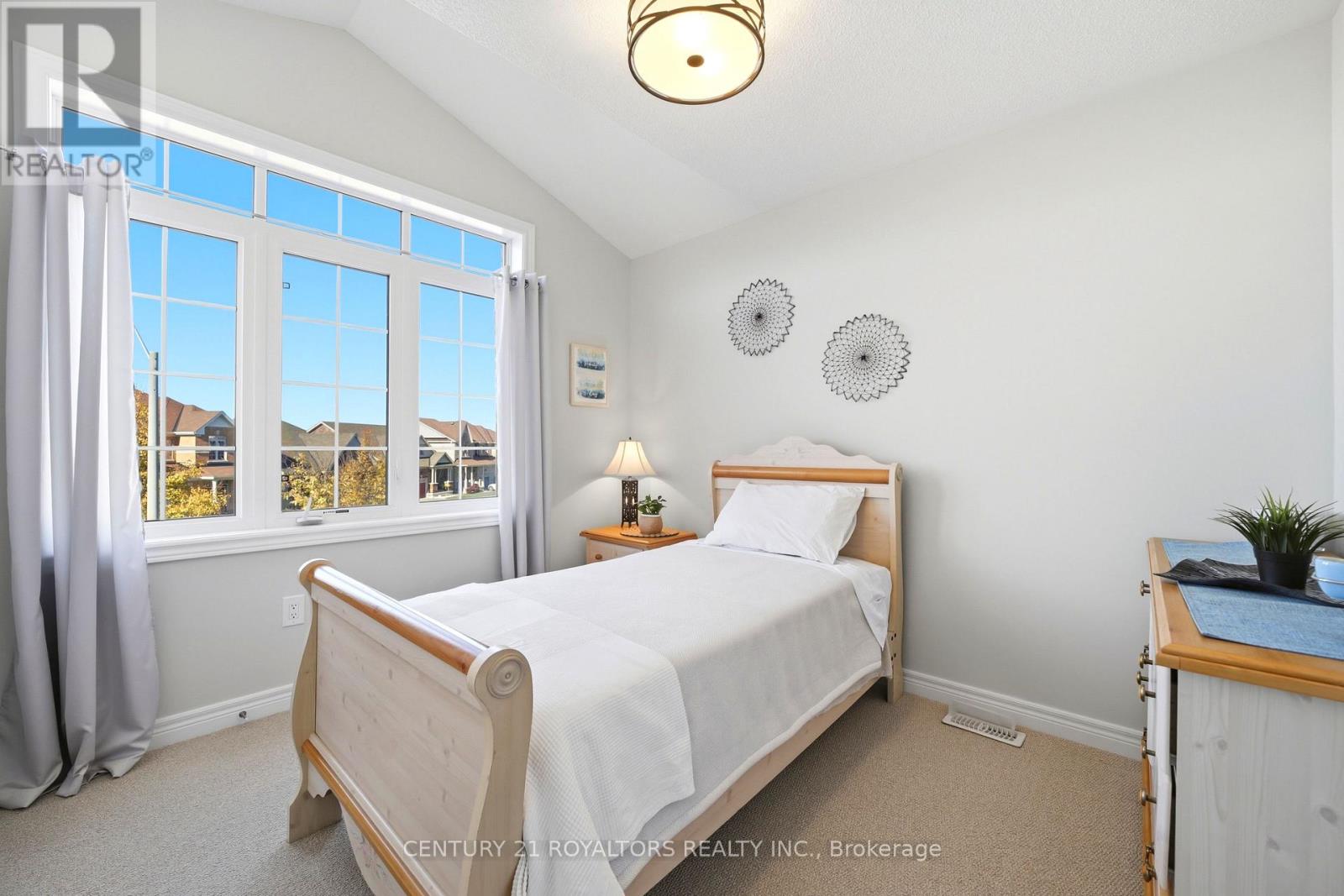 42 Pearcey Crescent, Barrie photo 24