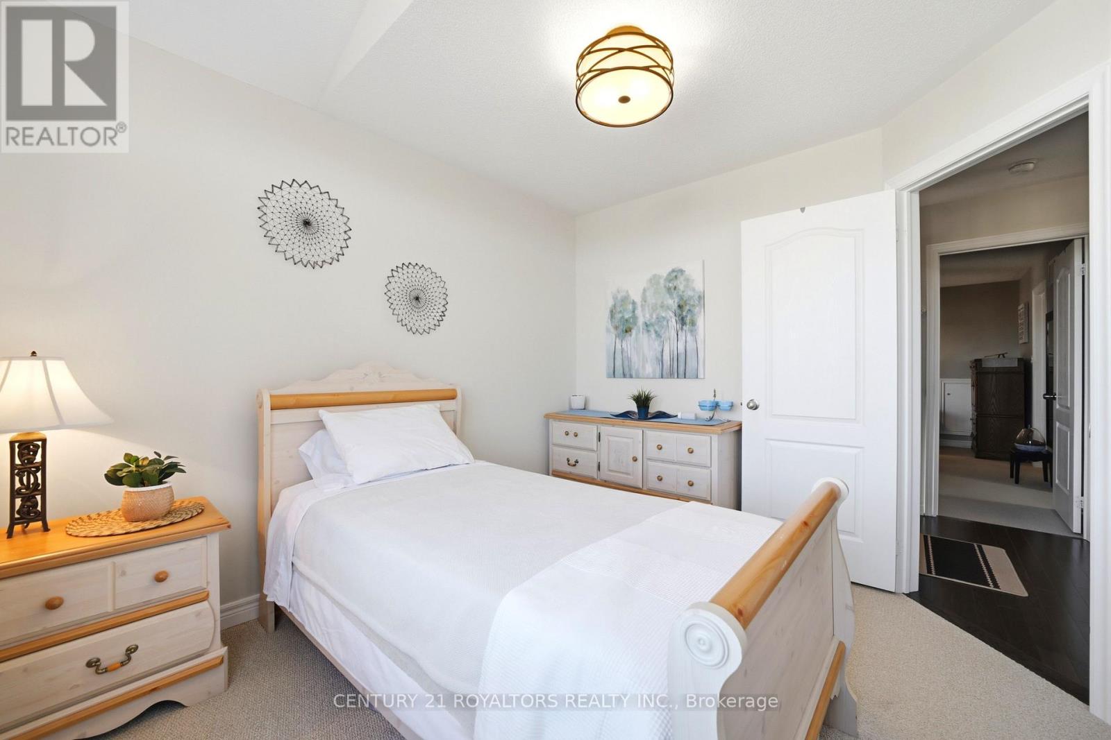 42 Pearcey Crescent, Barrie photo 25
