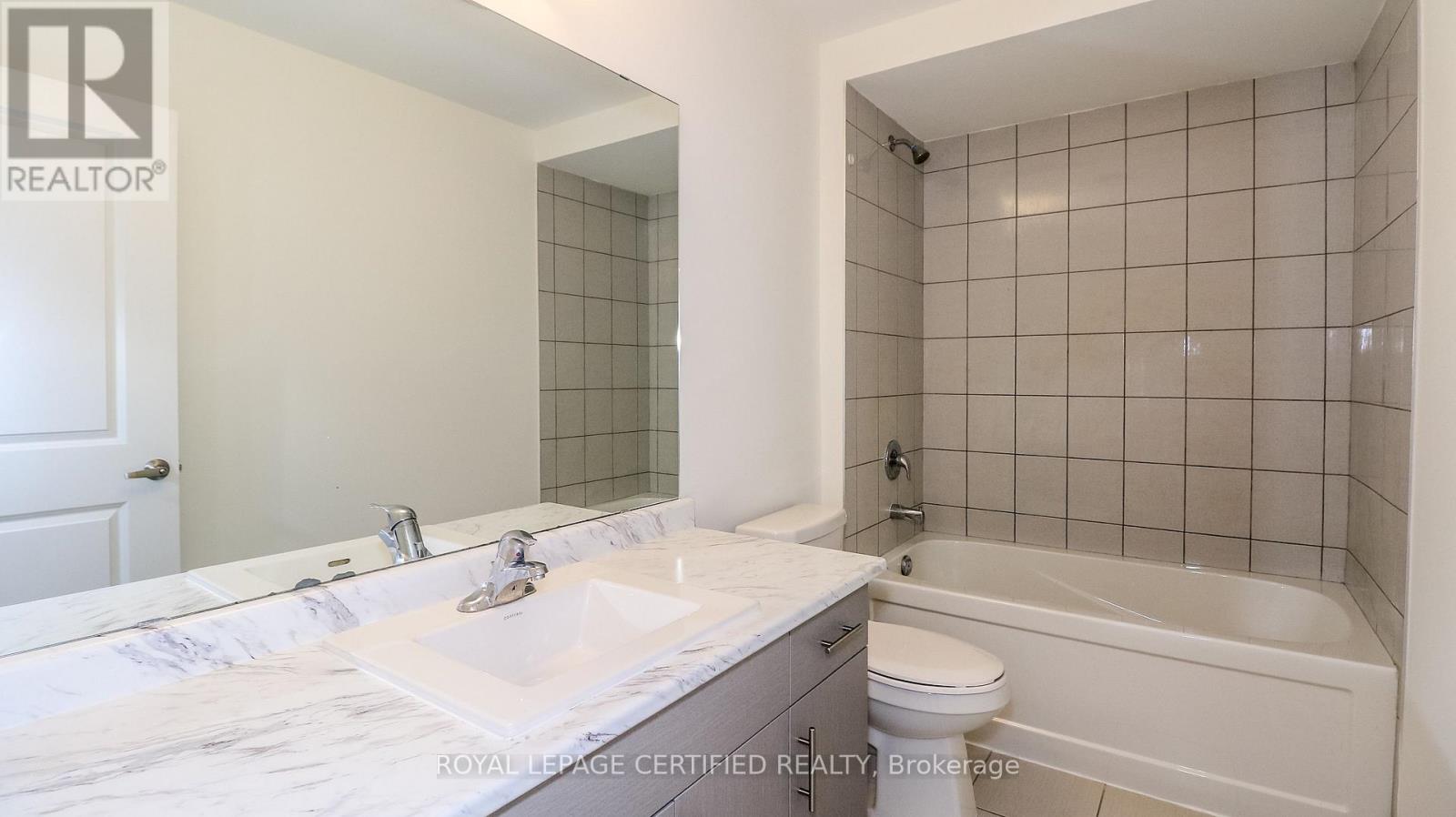 62 Sagewood Avenue, Barrie photo 28
