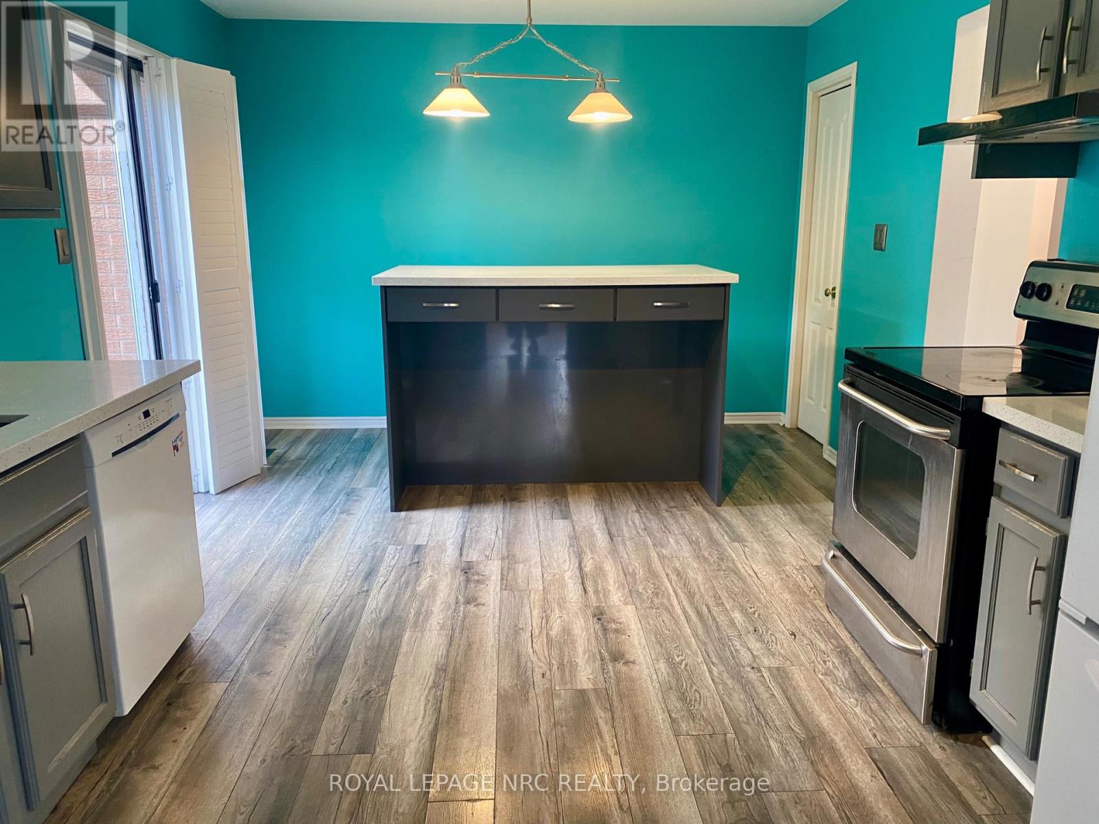 7863 ALFRED STREET, Niagara Falls (West Wood) — photo 7