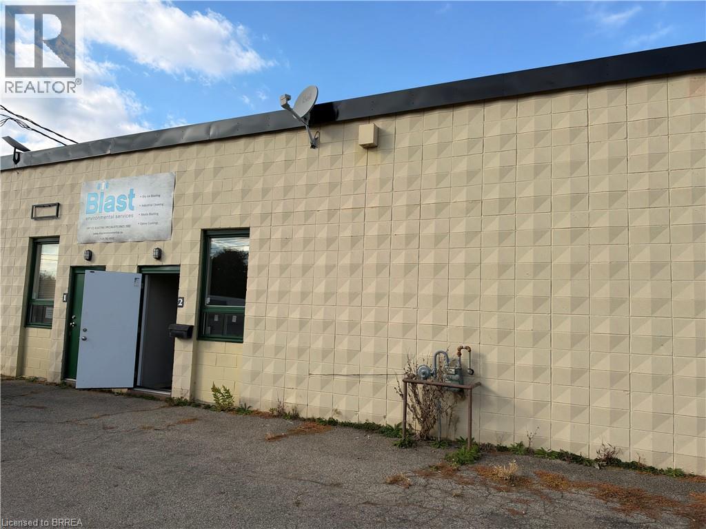 21 KENYON Street Unit# 2, Brantford — photo 2
