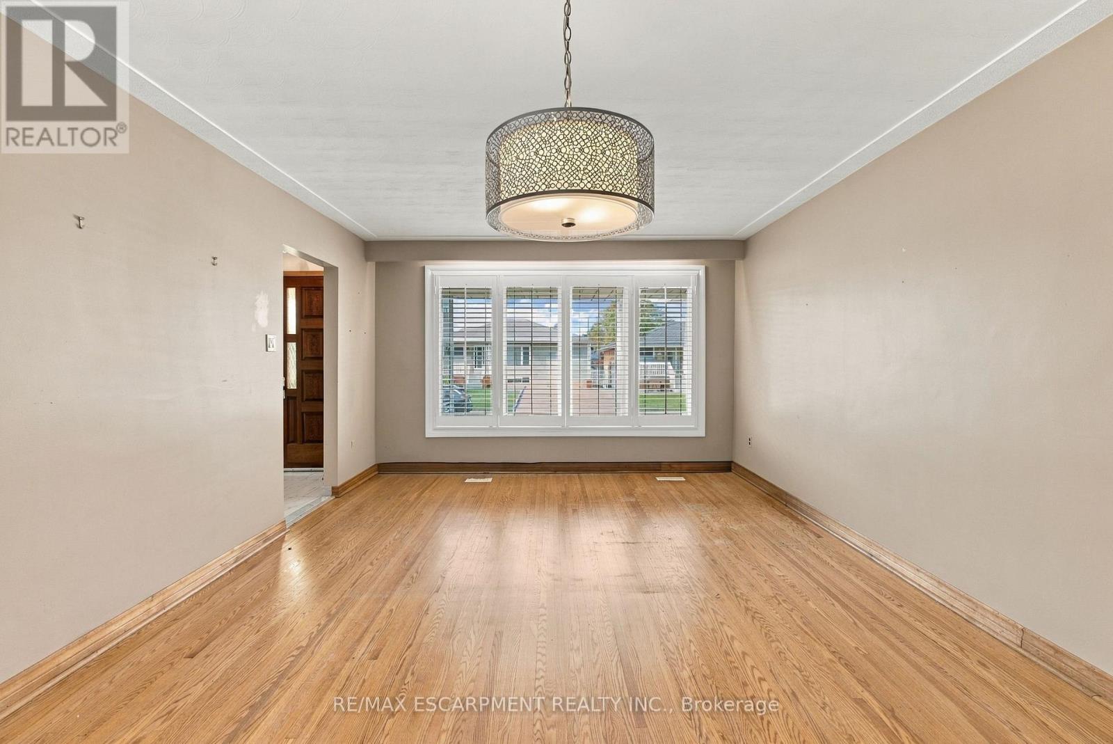 15 FLORA DRIVE, Hamilton (Greenford) — photo 8