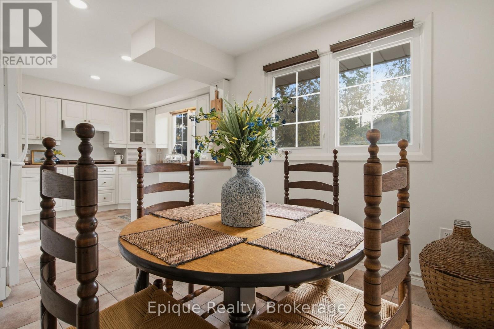 34 CENTENNIAL DRIVE, St. Catharines (Lakeport) — photo 9