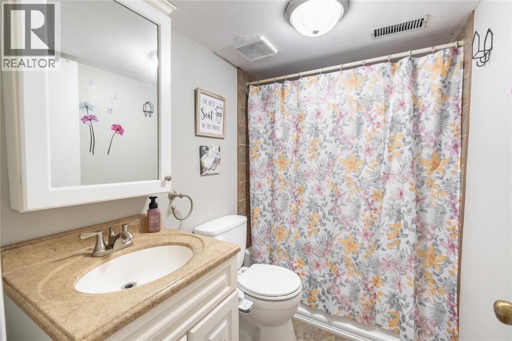 1284 Willa DRIVE, Sarnia — photo 10