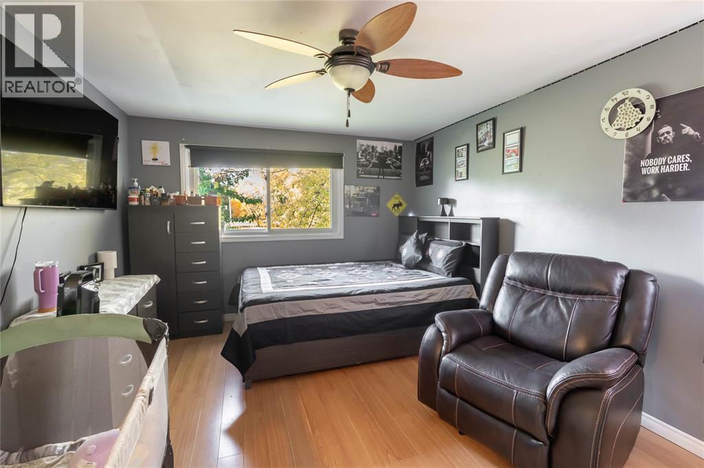 1284 Willa DRIVE, Sarnia — photo 9